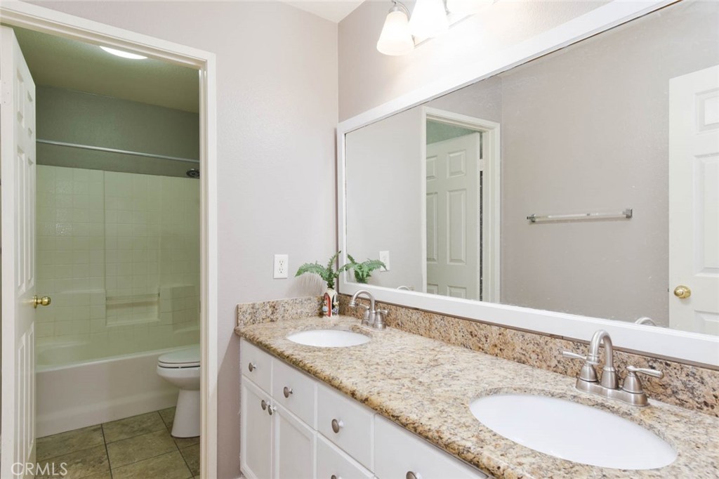 7576 Walnut Grove Avenue