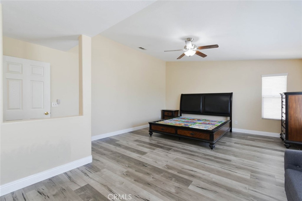 7576 Walnut Grove Avenue