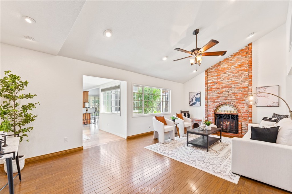 9112 Hyde Park Drive