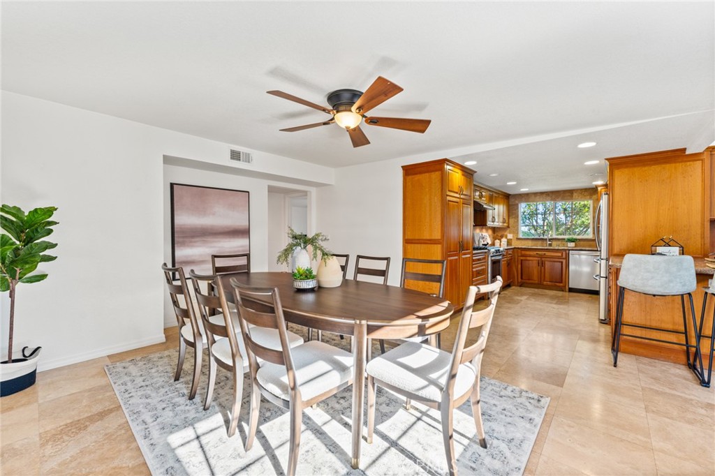 9112 Hyde Park Drive