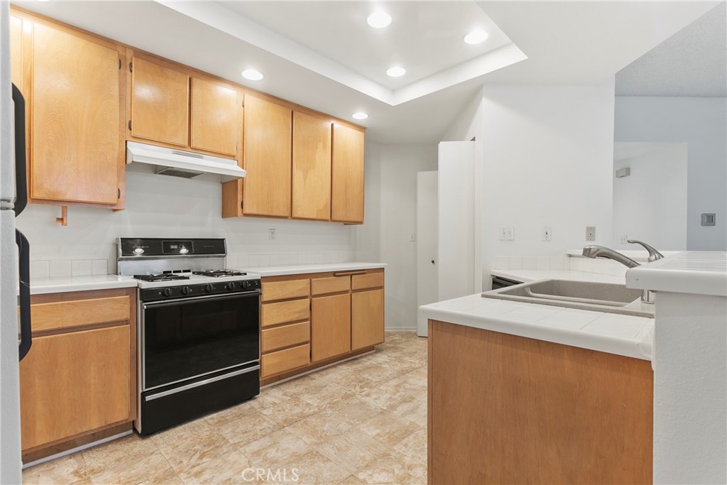 10371 Garden Grove Blvd. 47