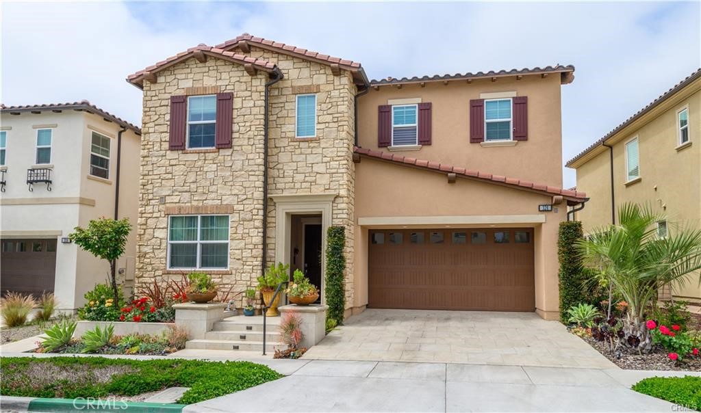328 Pinnacle Drive