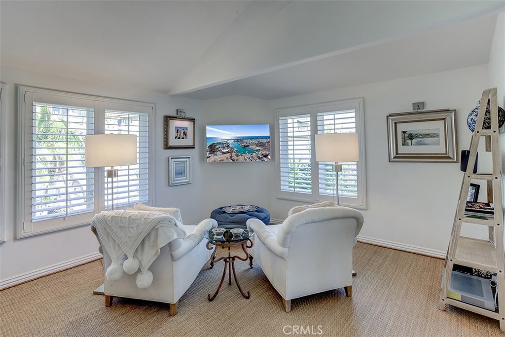 24352 Vista Point Lane