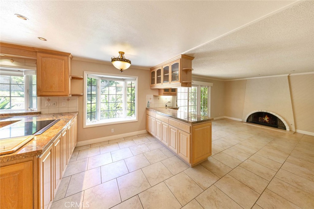 6550 E Edinboro Circle