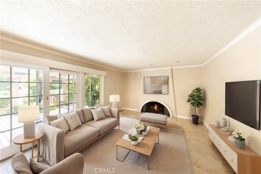 6550 E Edinboro Circle