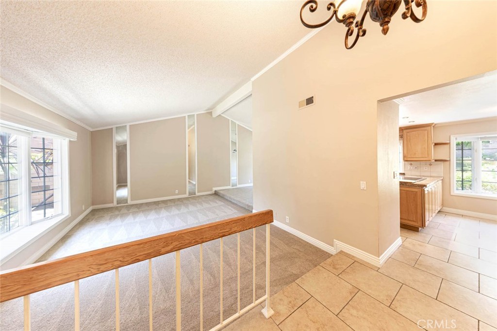 6550 E Edinboro Circle