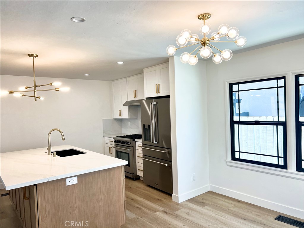 33921 Copper Lantern Street