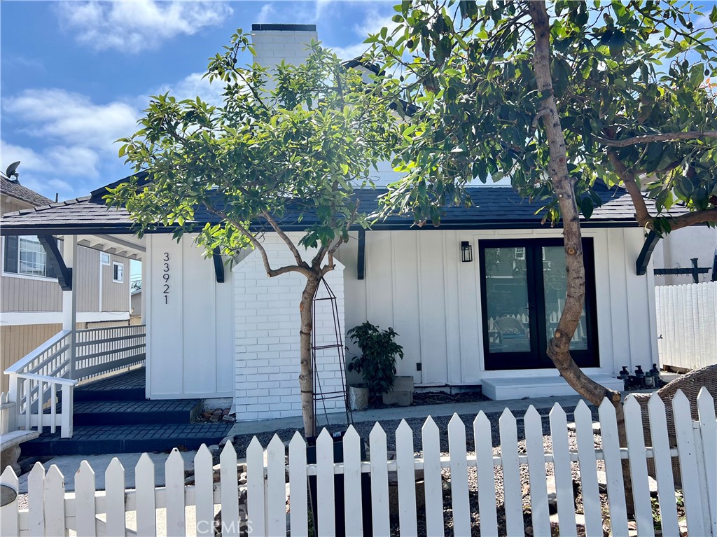 33921 Copper Lantern Street