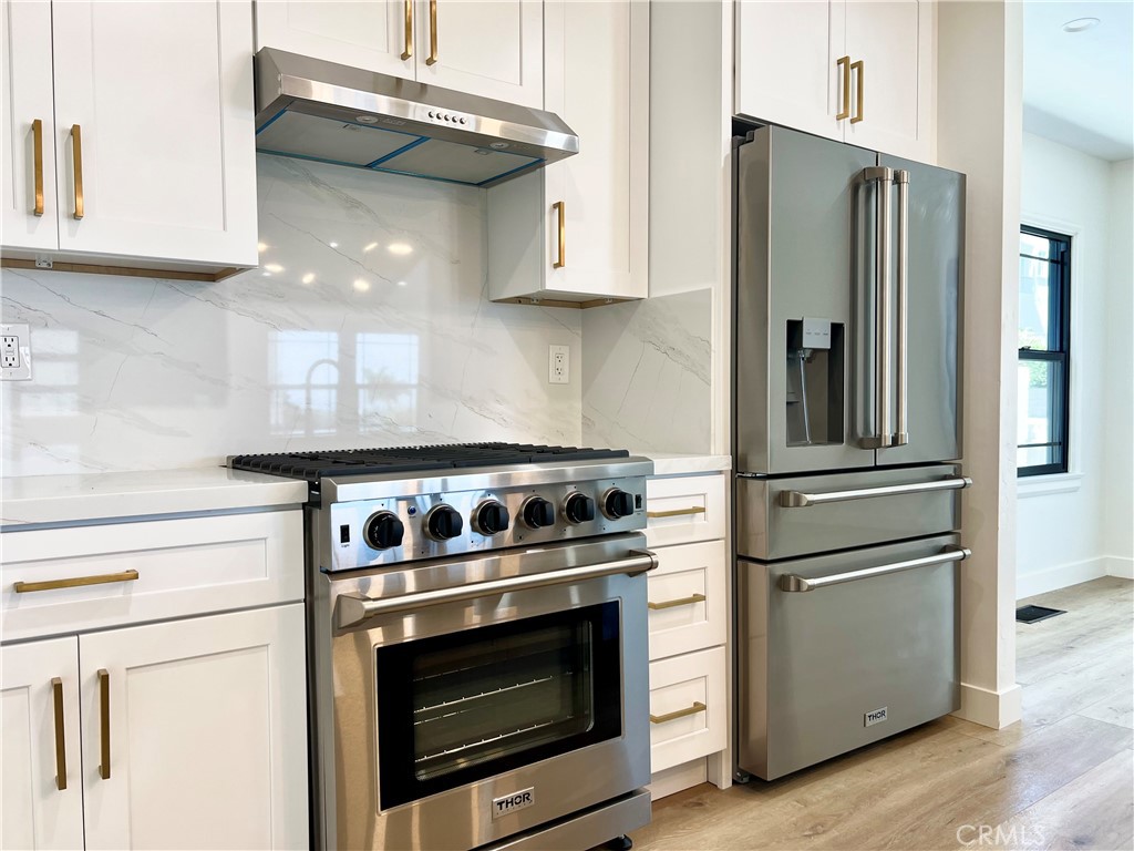 33921 Copper Lantern Street