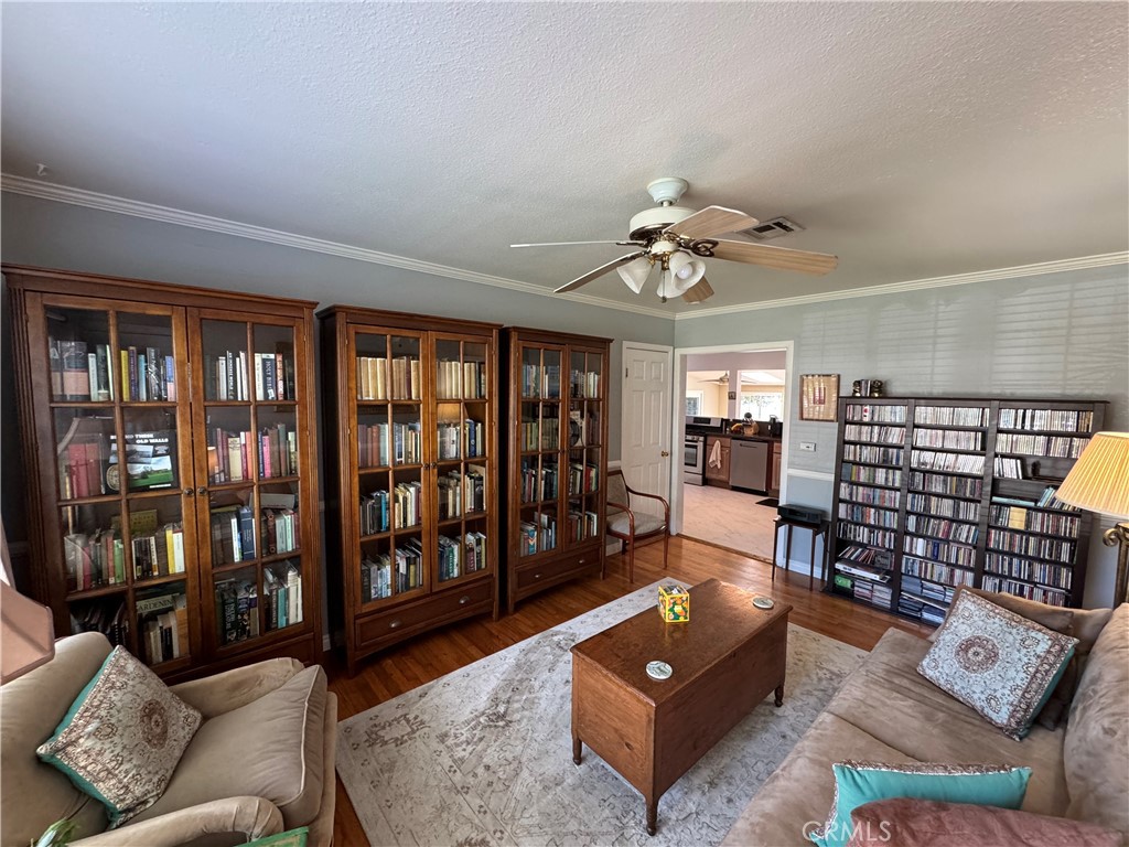 5309 Hersholt Avenue