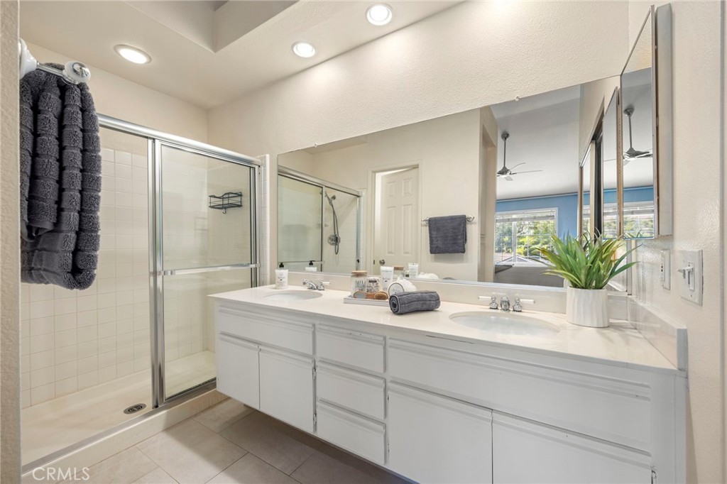 8031 E Sandstone Drive