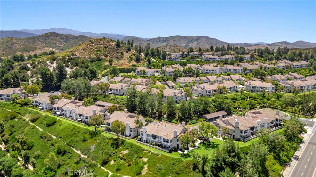 8031 E Sandstone Drive