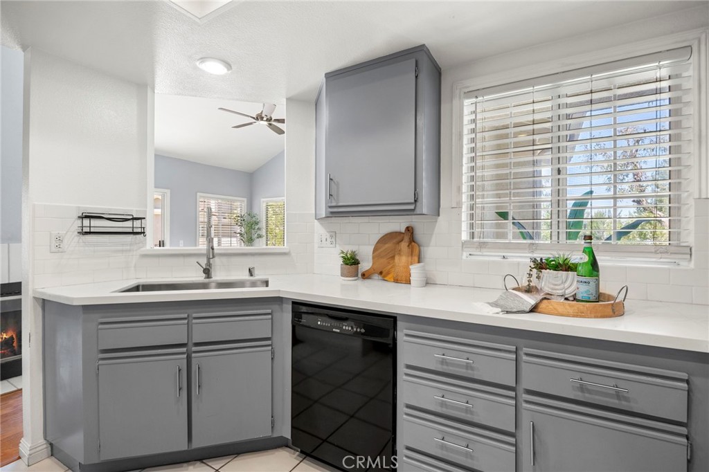 8031 E Sandstone Drive