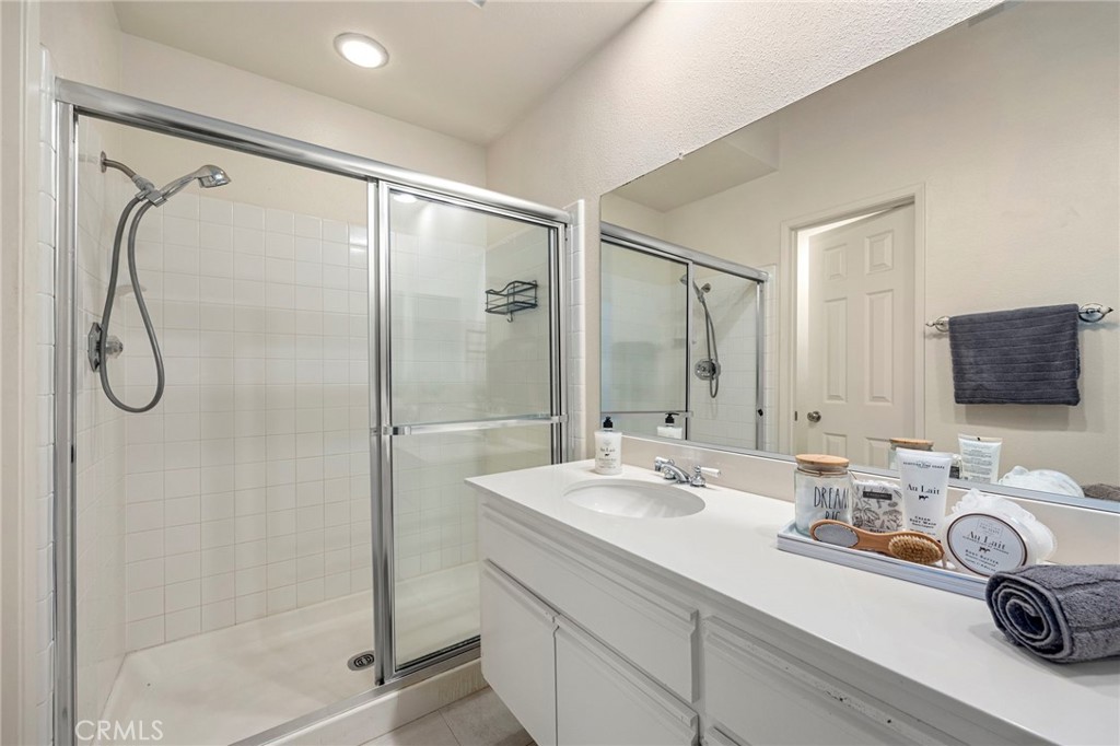 8031 E Sandstone Drive