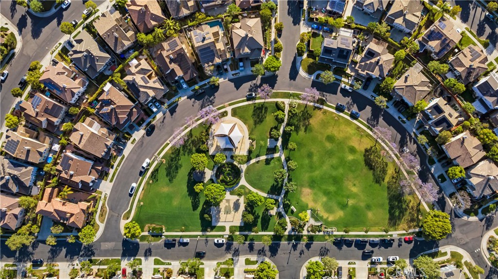 12 Merriweather Place