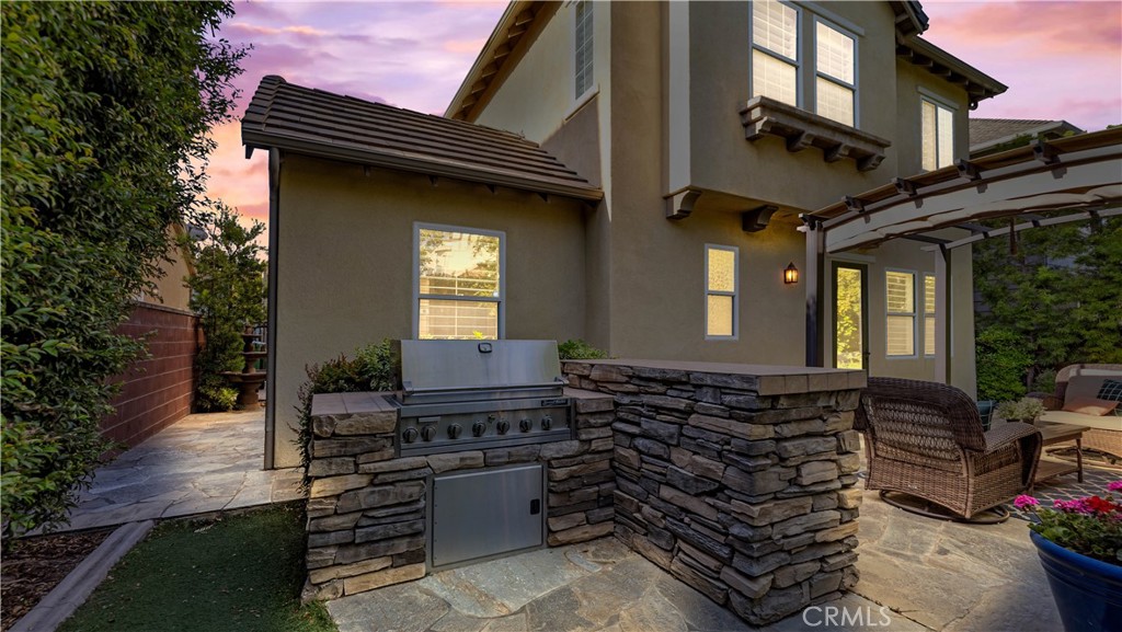 12 Merriweather Place