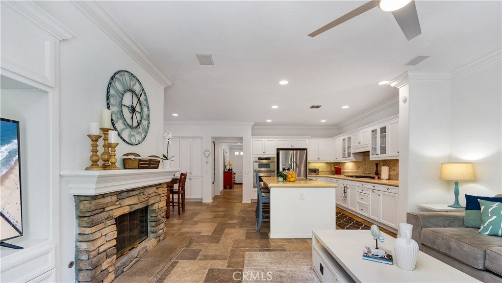 12 Merriweather Place