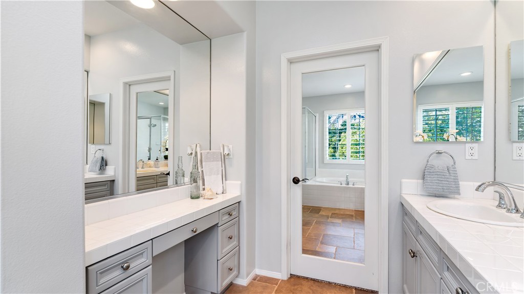 12 Merriweather Place