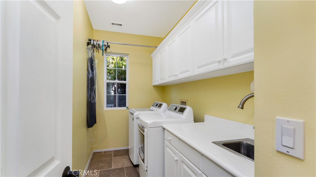 12 Merriweather Place