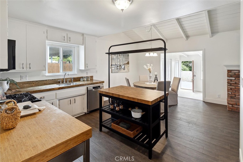 34451 Camino El Molino