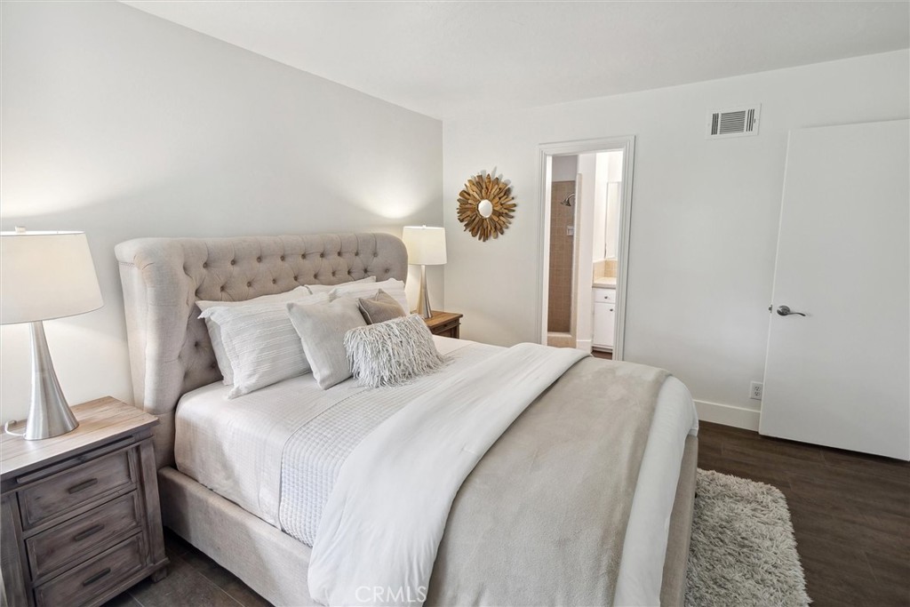 34451 Camino El Molino