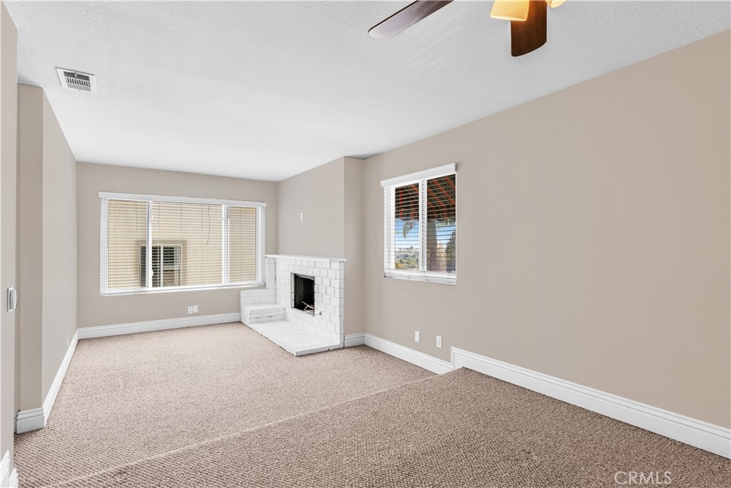 33892 Copper Lantern Street A