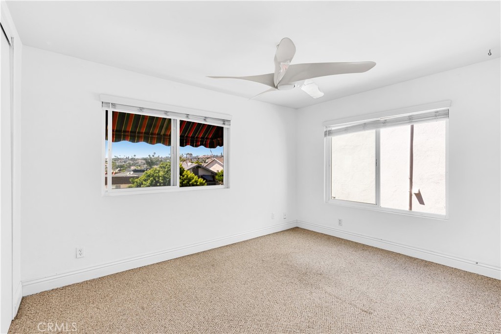 33892 Copper Lantern Street A