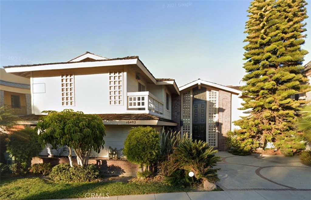 16482 Somerset Lane
