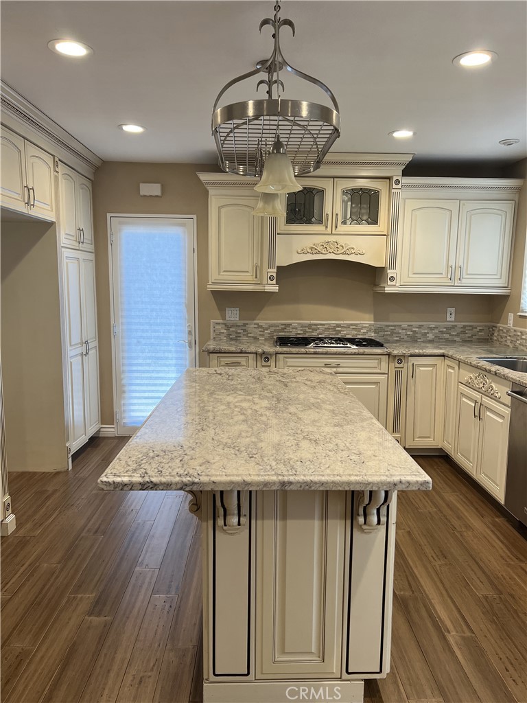 622 S Macduff Street