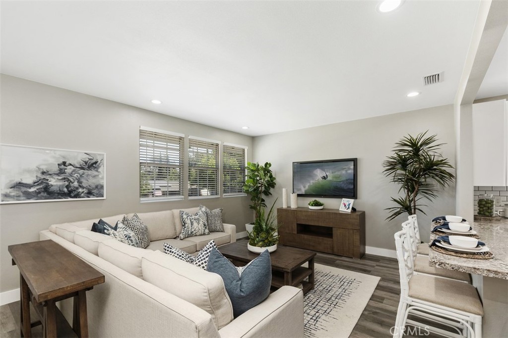 308 E Kendall Street