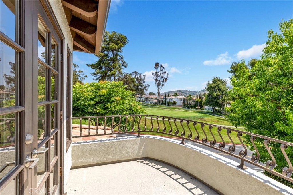 31001 Marbella Vista