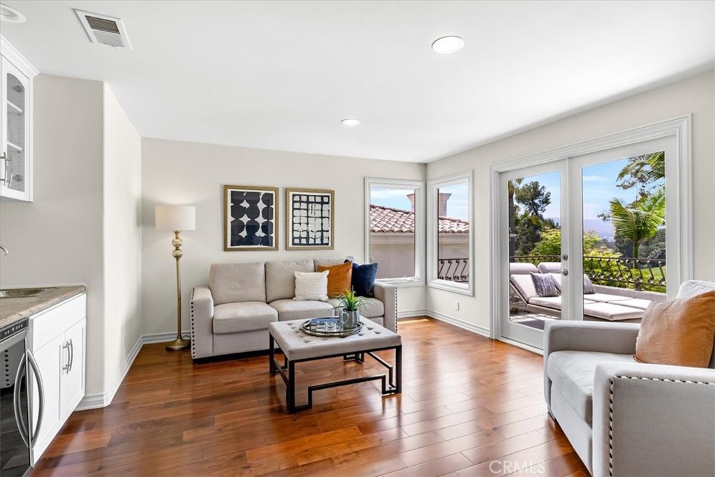 31001 Marbella Vista