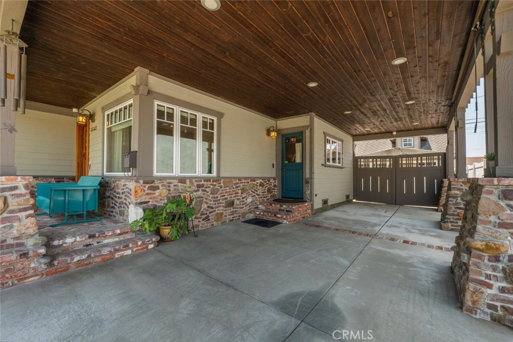 5540 E Peabody Street