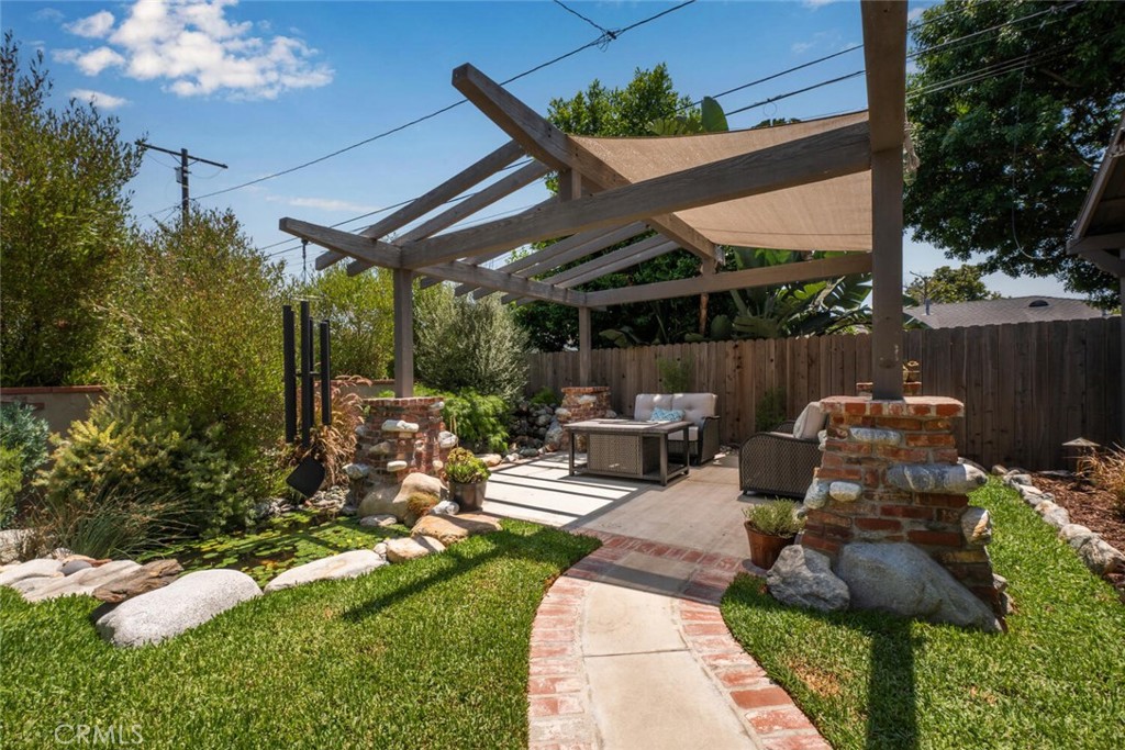 5540 E Peabody Street