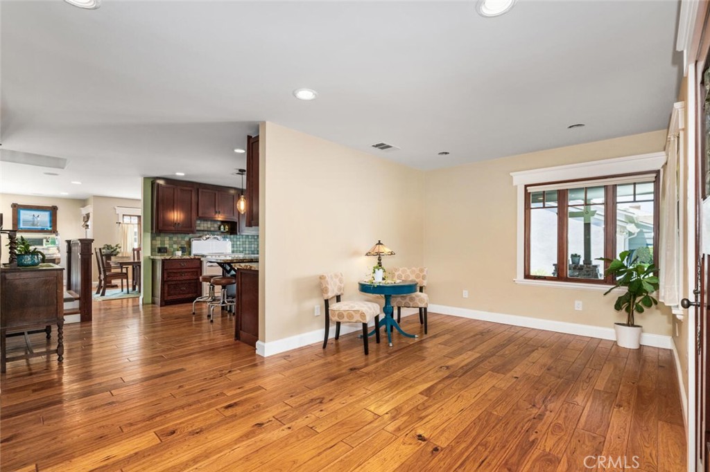 5540 E Peabody Street