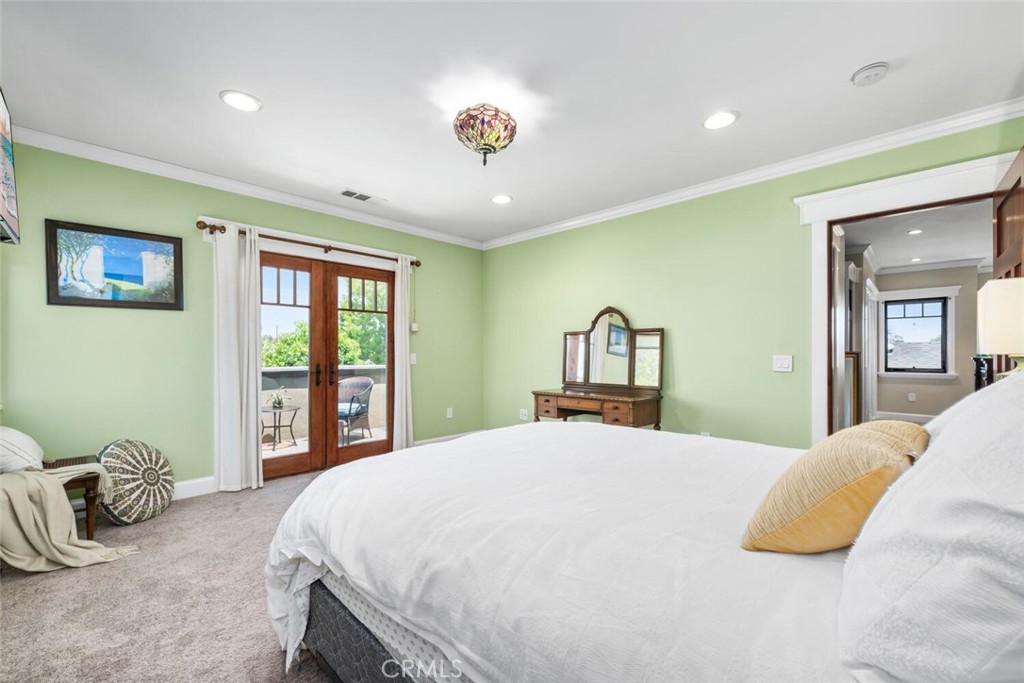 5540 E Peabody Street