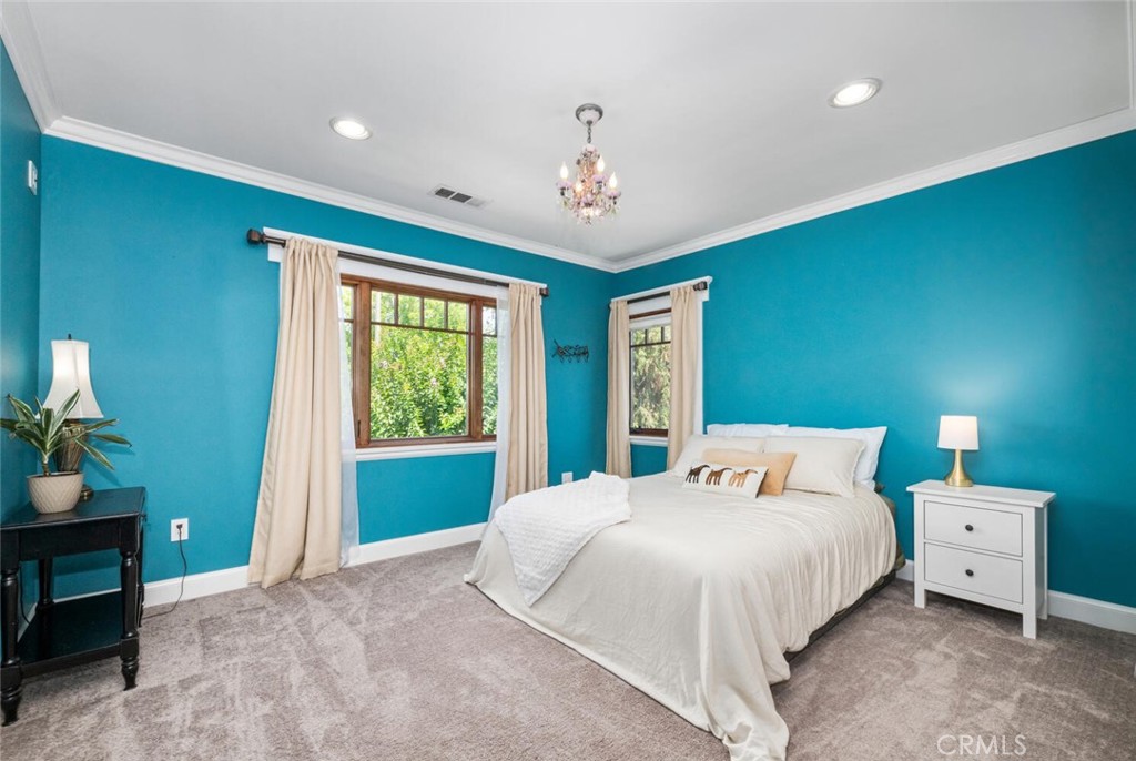 5540 E Peabody Street