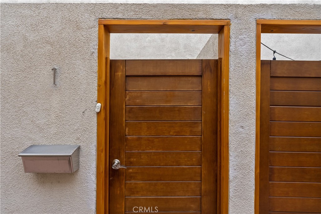 322 Marguerite Avenue 1