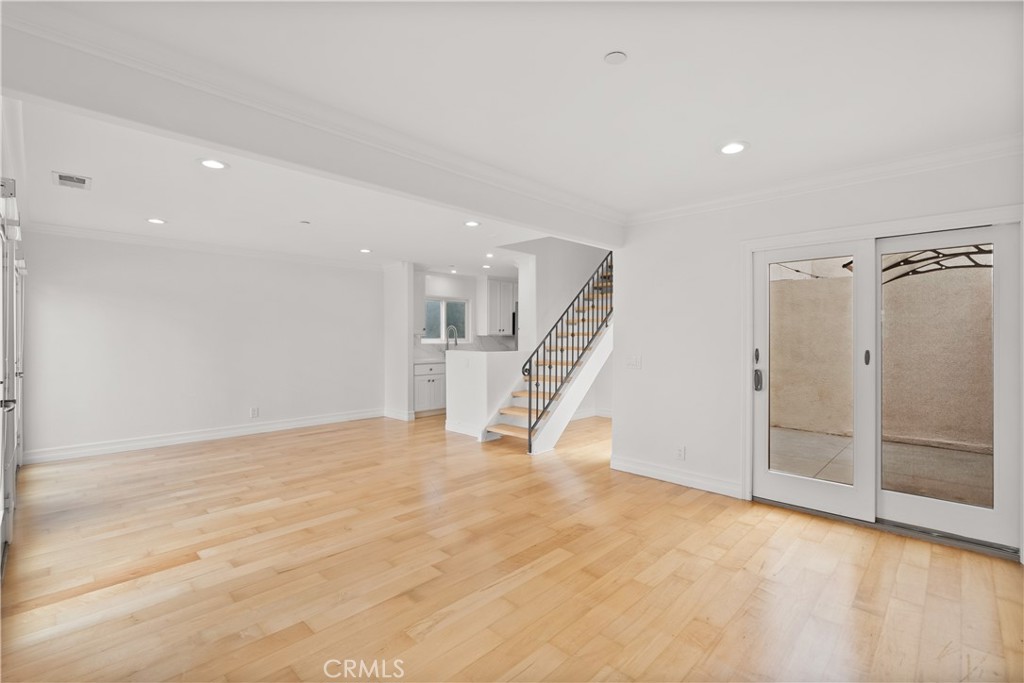 322 Marguerite Avenue 1