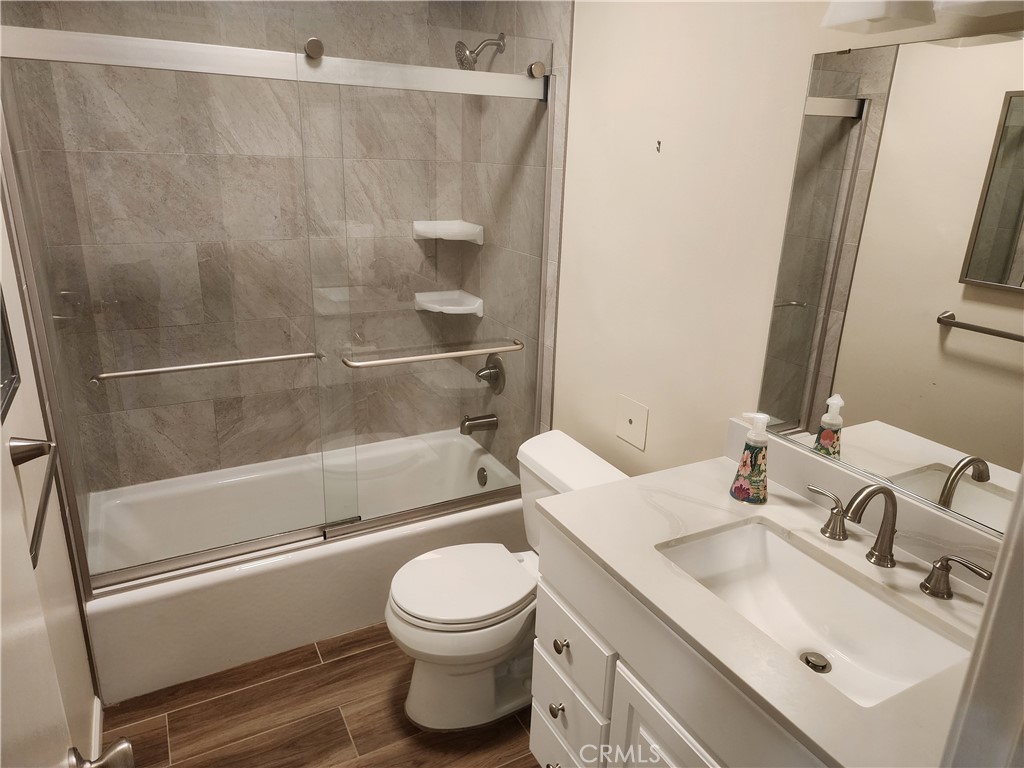 12466 Rancho Vista Drive