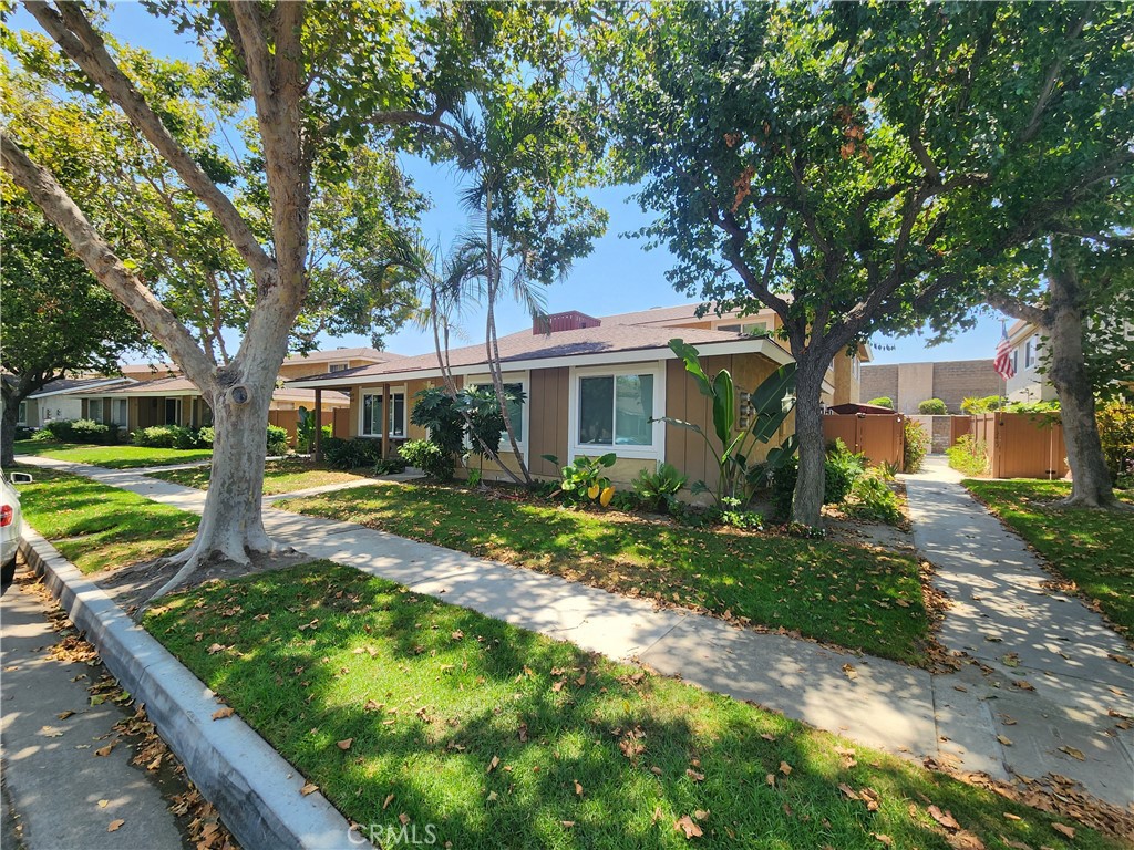 12466 Rancho Vista Drive