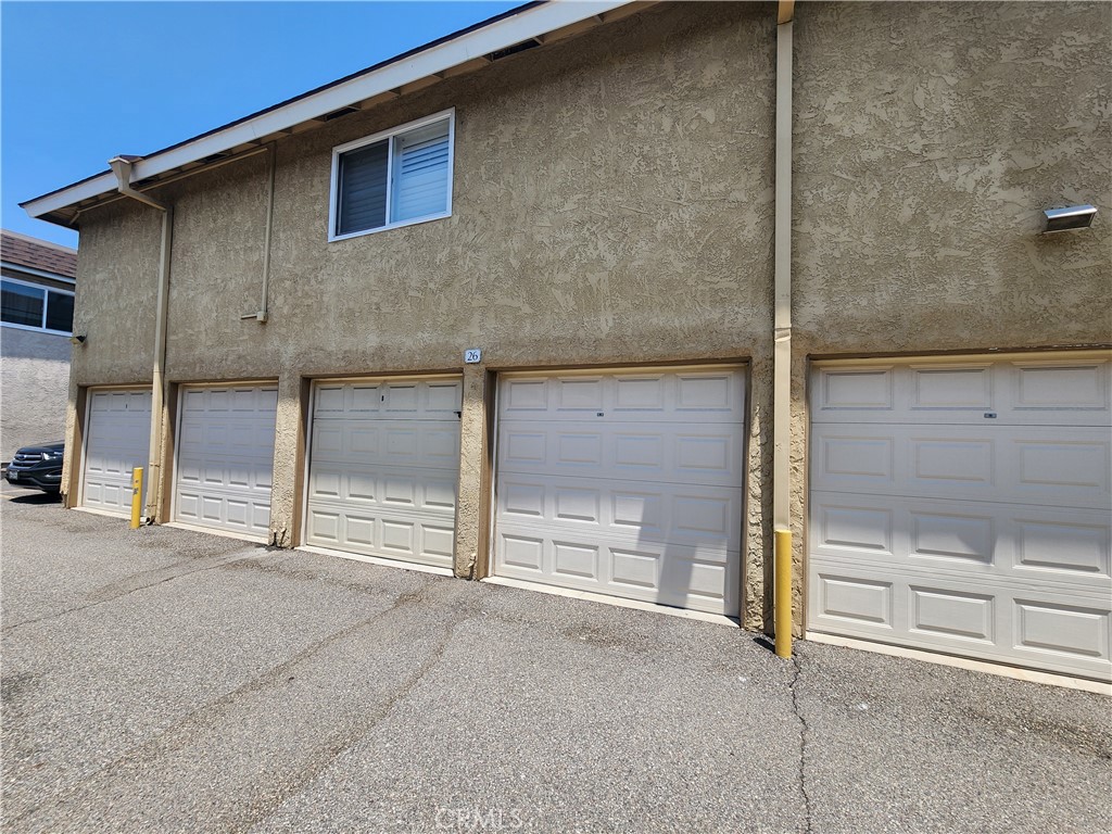 12466 Rancho Vista Drive