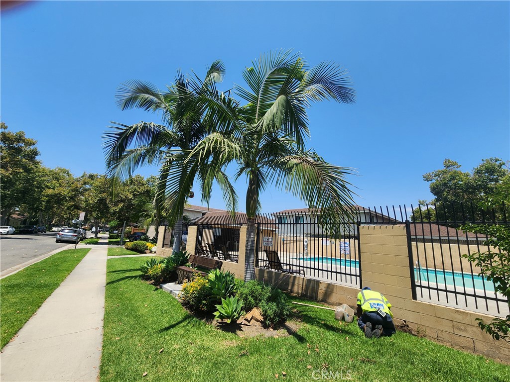 12466 Rancho Vista Drive