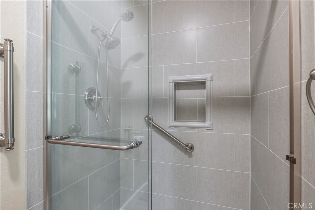 8566 Larkhall Circle 810A