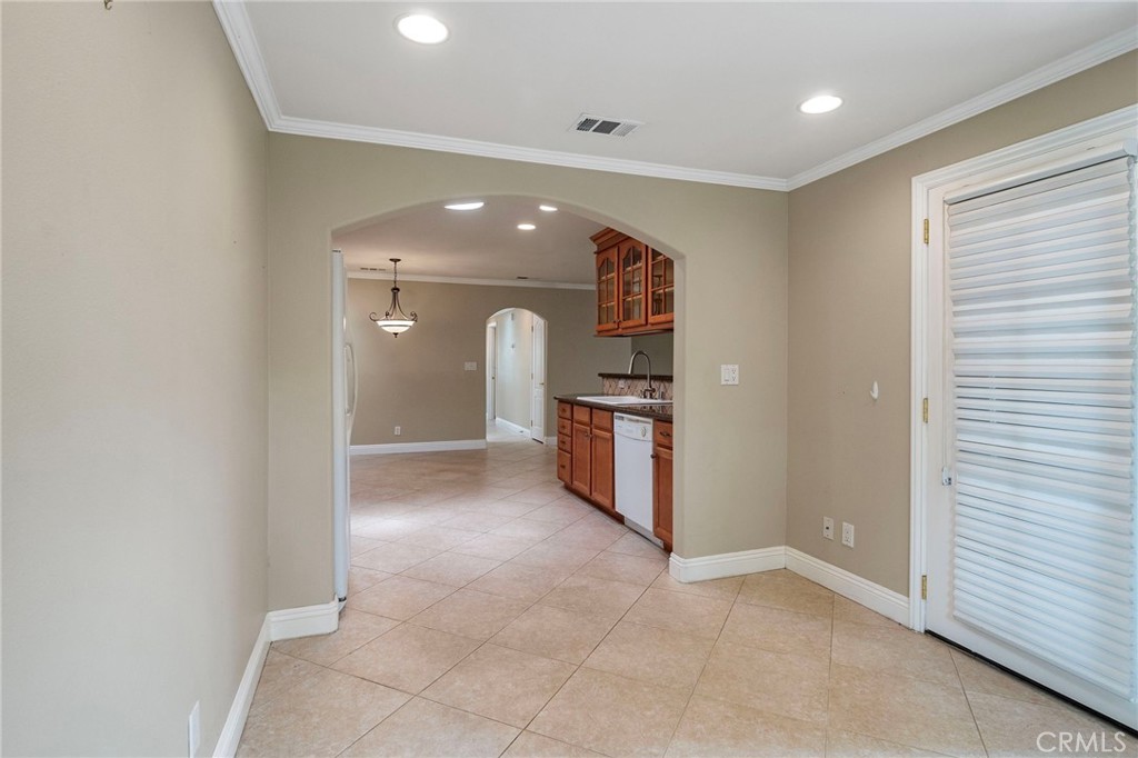 153 Avenida Majorca # B