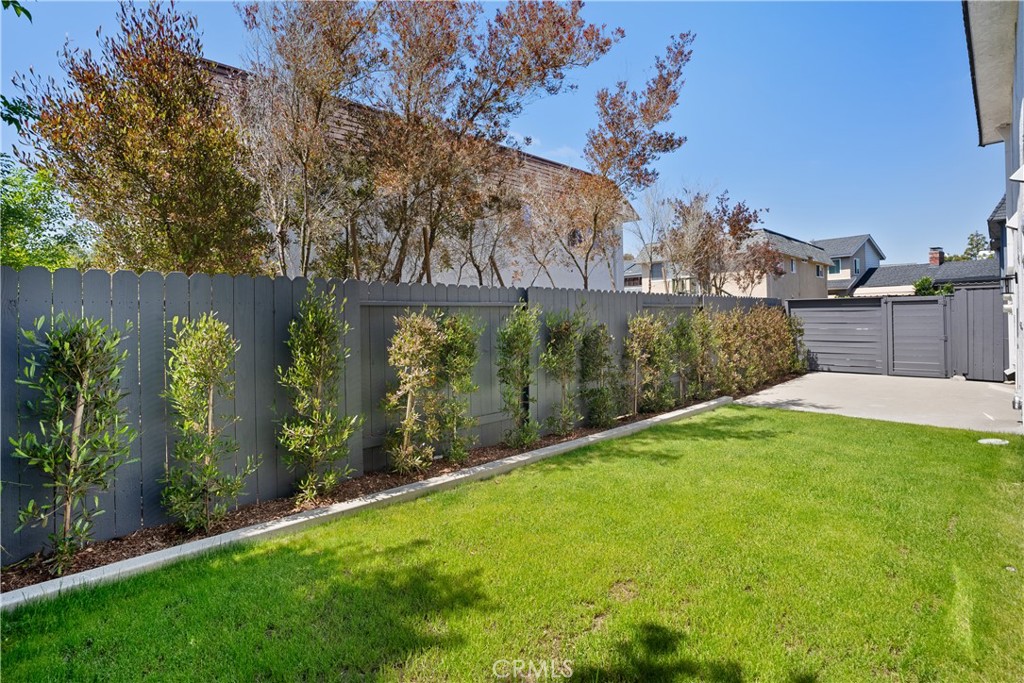 2049 Tustin Avenue B