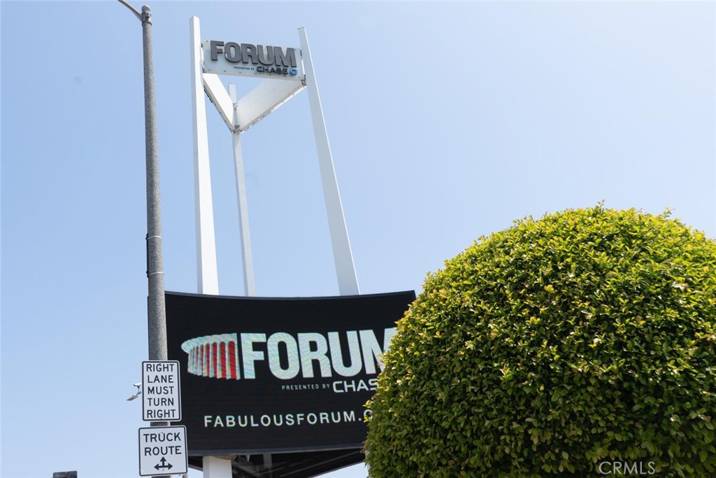 520 E Regent Street 3