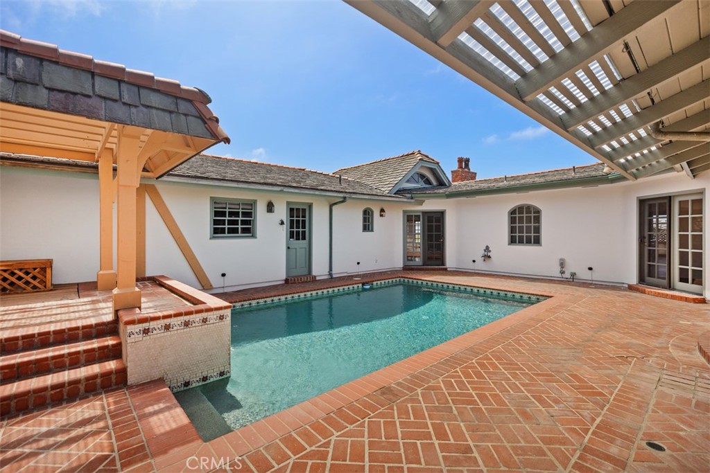 32511 Seven Seas Drive