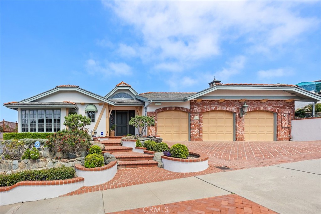 32511 Seven Seas Drive