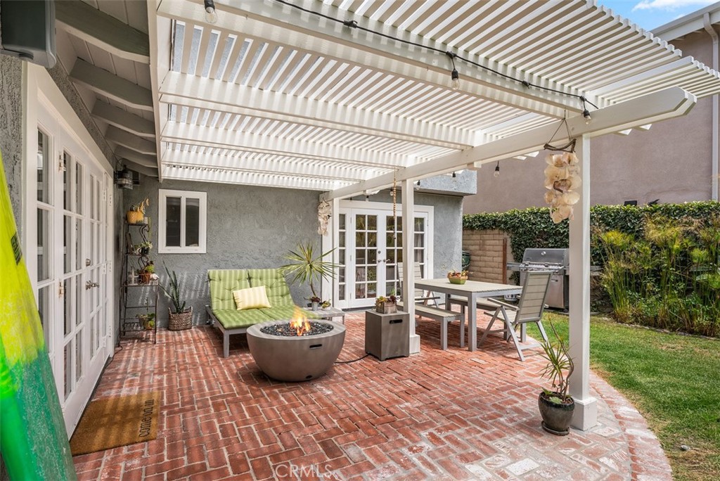 20151 Imperial Cove Lane